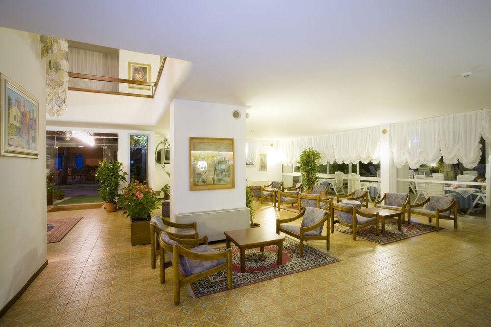 Hotel Metropol Caorle Eksteriør bilde