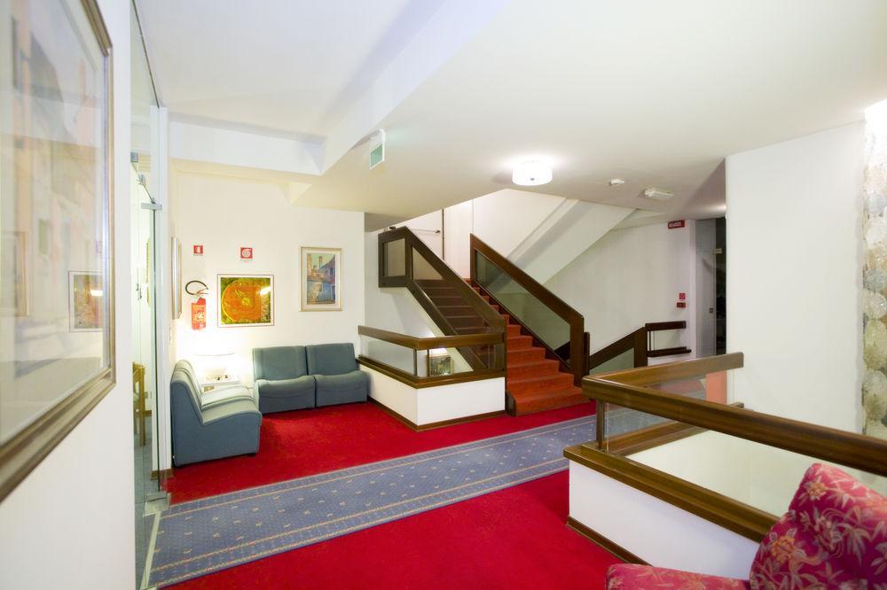 Hotel Metropol Caorle Eksteriør bilde