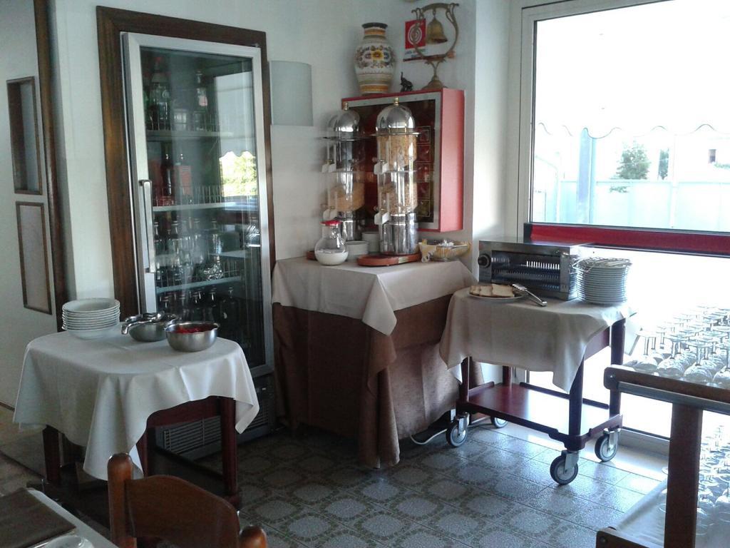 Hotel Metropol Caorle Eksteriør bilde