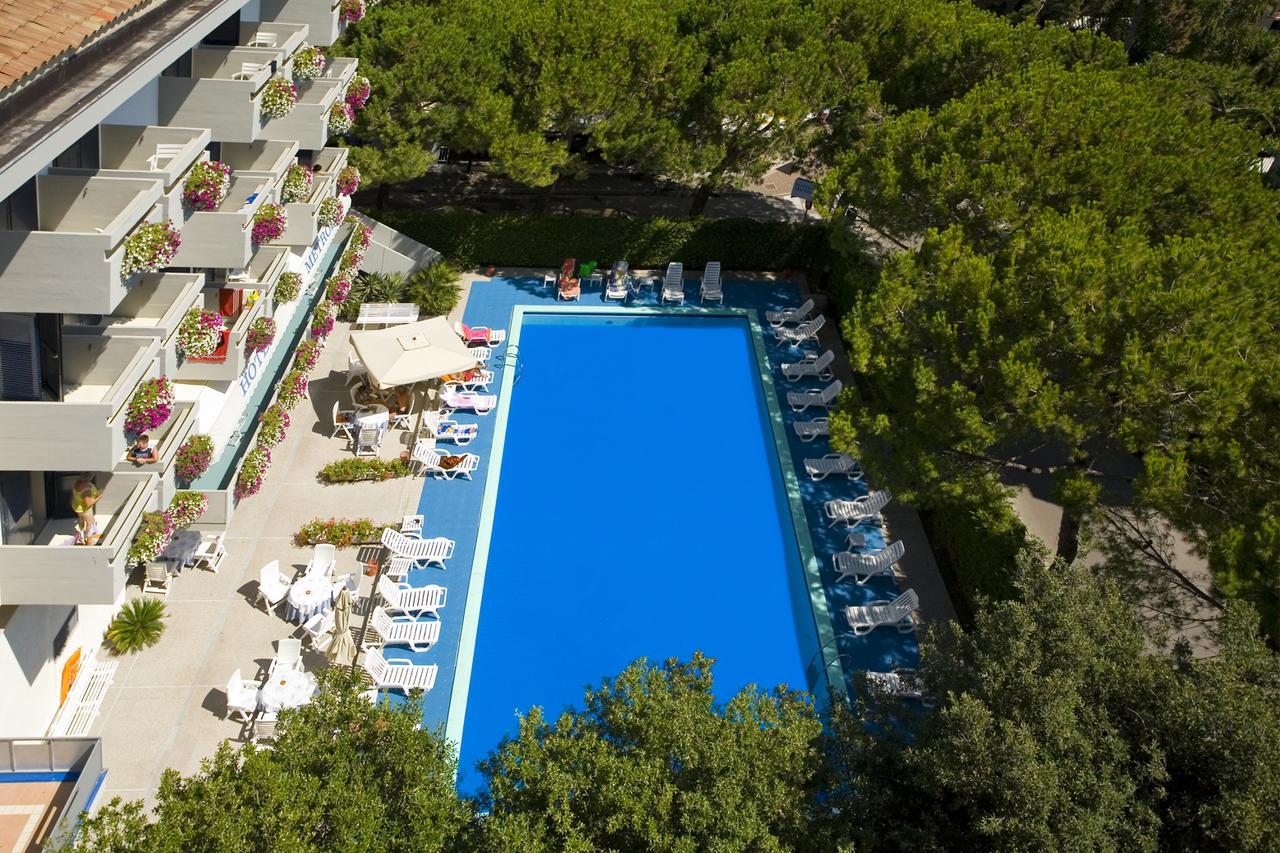 Hotel Metropol Caorle Eksteriør bilde