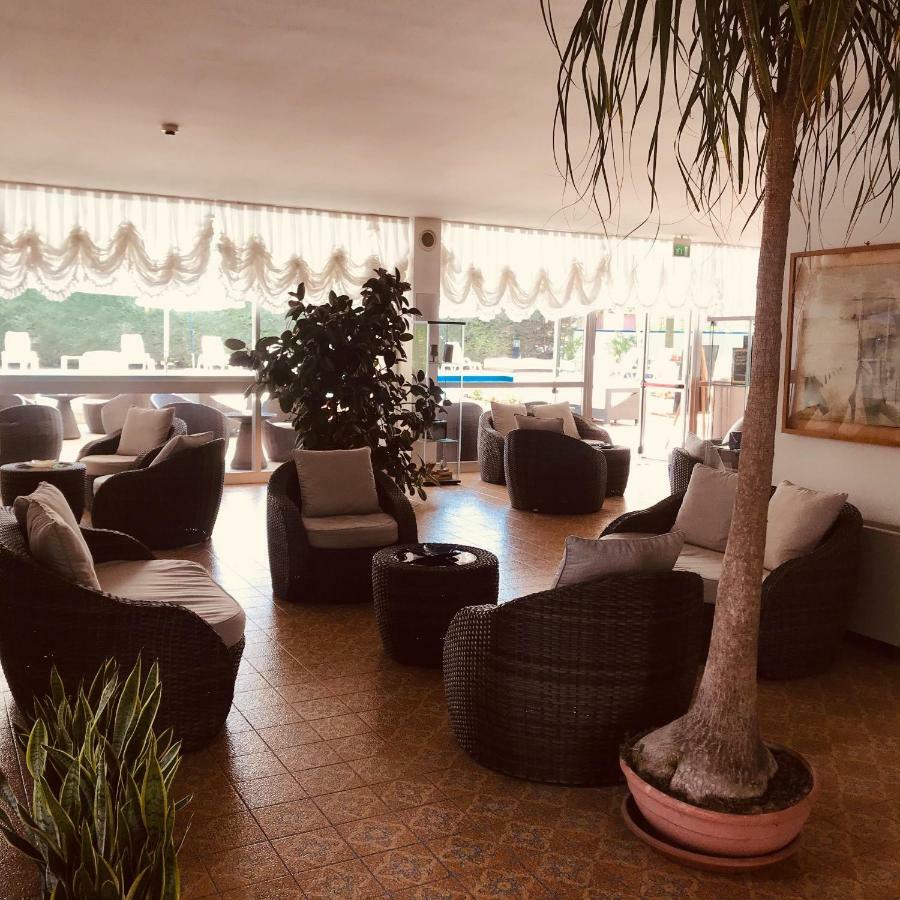 Hotel Metropol Caorle Eksteriør bilde